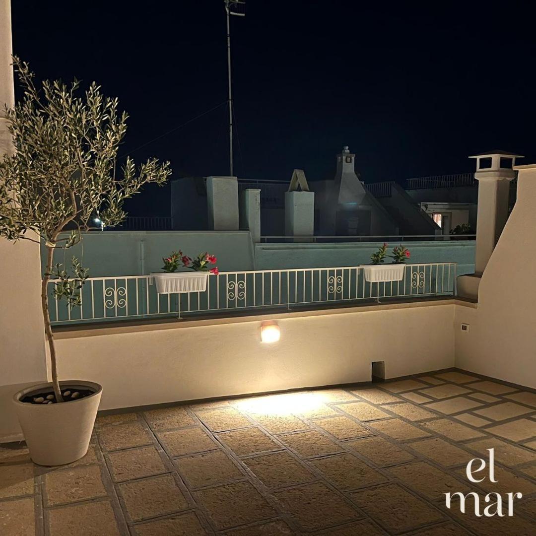 ポリニャーノ・ア・マーレEl-Mar Locazione Turistica House With Exclusive Terraceアパートメント エクステリア 写真