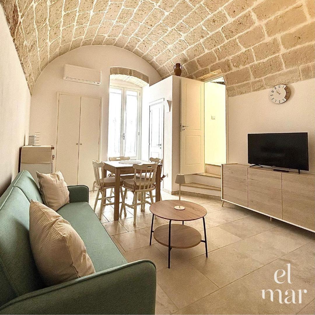 ポリニャーノ・ア・マーレEl-Mar Locazione Turistica House With Exclusive Terraceアパートメント エクステリア 写真