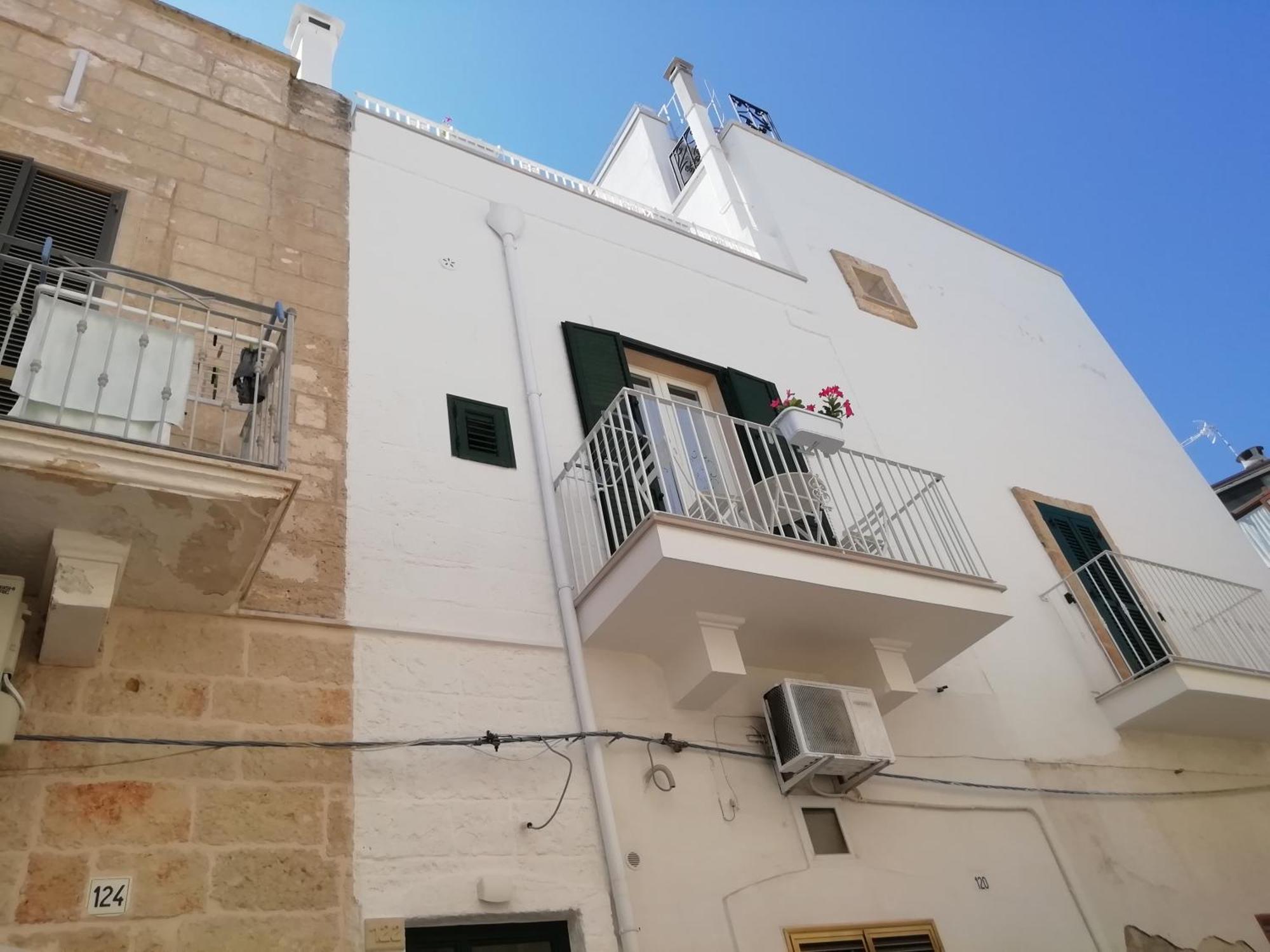 ポリニャーノ・ア・マーレEl-Mar Locazione Turistica House With Exclusive Terraceアパートメント エクステリア 写真
