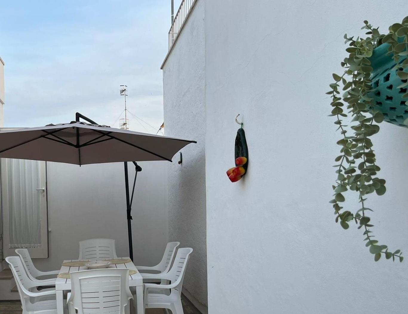 ポリニャーノ・ア・マーレEl-Mar Locazione Turistica House With Exclusive Terraceアパートメント エクステリア 写真