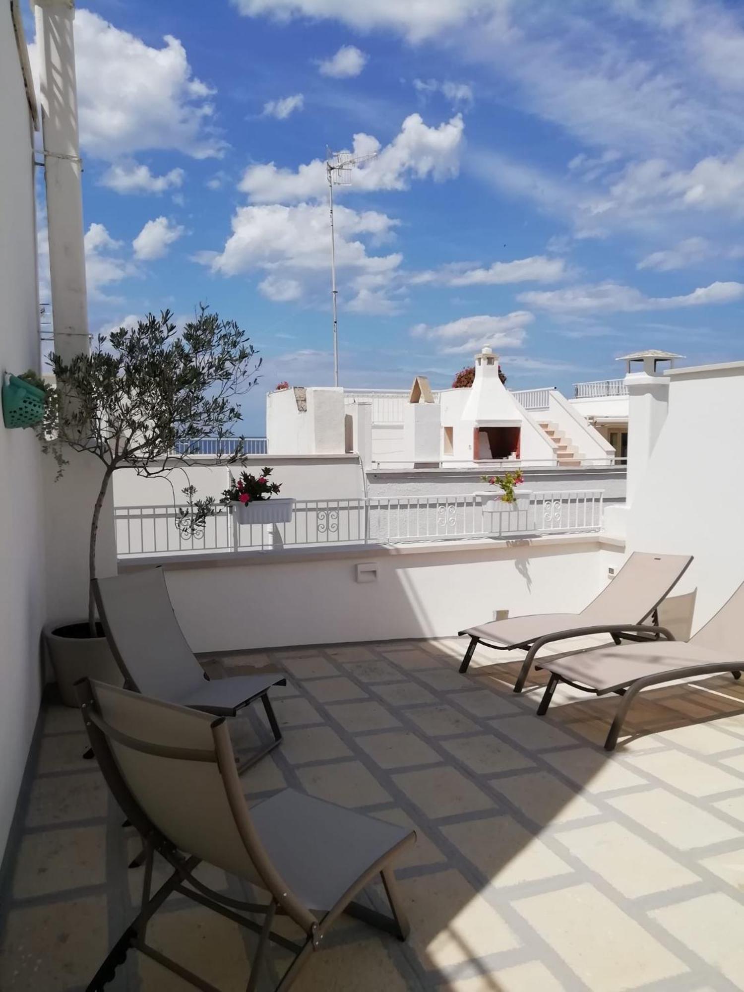 ポリニャーノ・ア・マーレEl-Mar Locazione Turistica House With Exclusive Terraceアパートメント エクステリア 写真